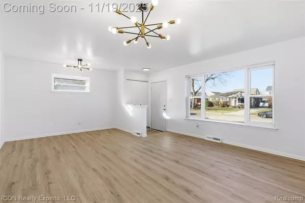 Madison Heights, MI 48071,1586 Myrtle Avenue