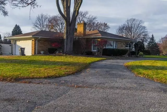 Clinton Twp, MI 48036,18941 Alpha Court