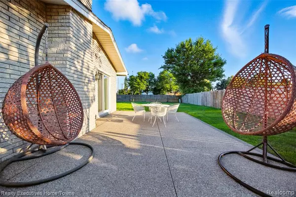 Sterling Heights, MI 48310,37011 Tricia Drive