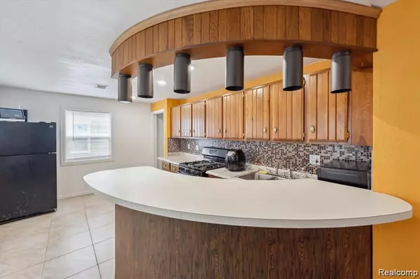 Flint, MI 48504,2644 Clio Road