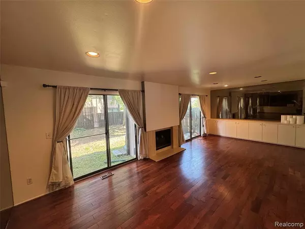 West Bloomfield, MI,5216 Brett Court