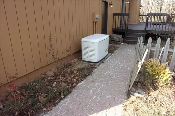 Brighton, MI 48114,2702 Sligo Lane