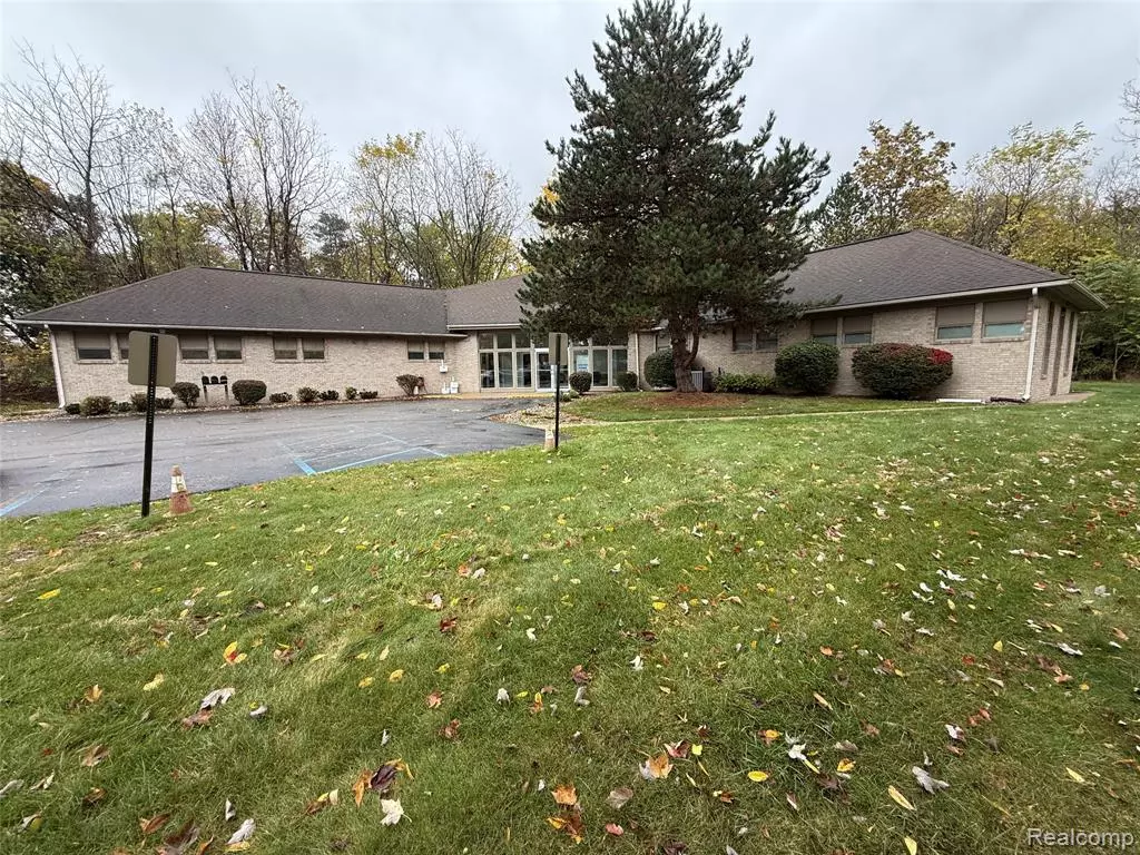 Flint, MI 48532,3380 Beecher Road