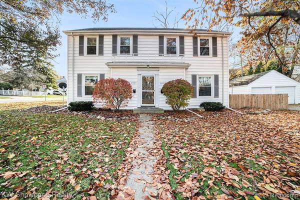 2003 Allegan Street, Saginaw, MI 48602