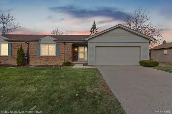 Saint Clair Shores, MI 48082,22605 Shoreview Court