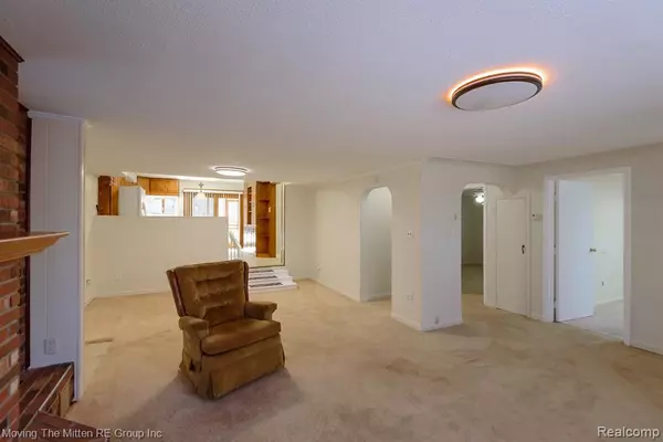 Belleville, MI 48111,19126 Savage Road