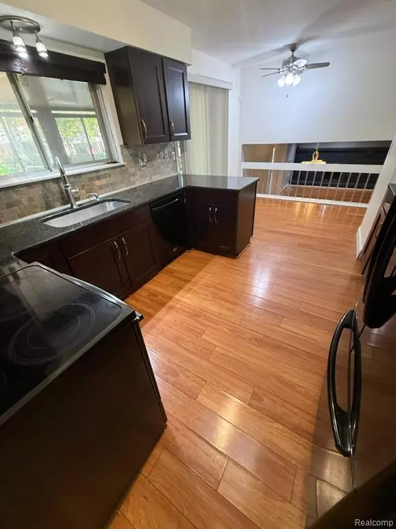 West Bloomfield, MI,7072 Lee Crest Drive