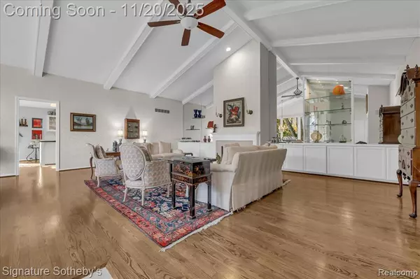 West Bloomfield, MI,7525 Danbury Drive