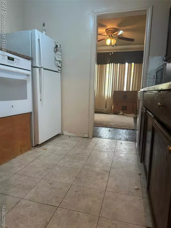 Detroit, MI 48235,17386 Steel Street