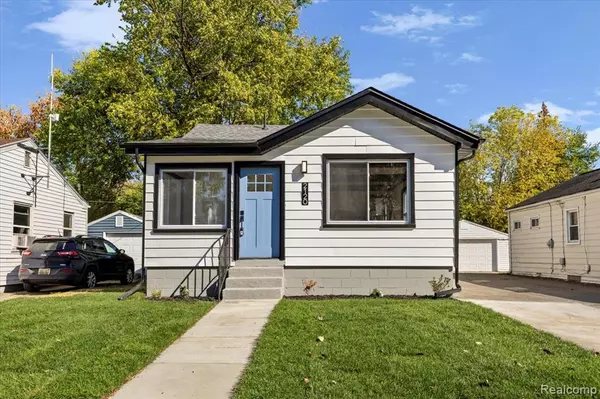 2120 Wrenson Street, Ferndale, MI 48220