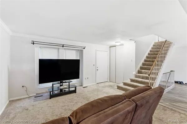 Novi, MI,22415 Cranbrooke Drive