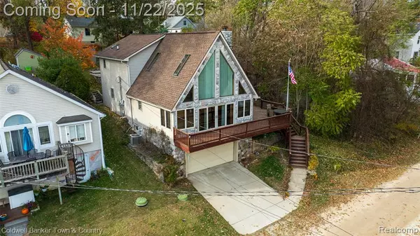 Brighton, MI 48116,8160 Halfway Drive