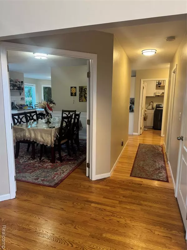 Shelby Twp, MI 48315,15002 Knightsbridge Drive