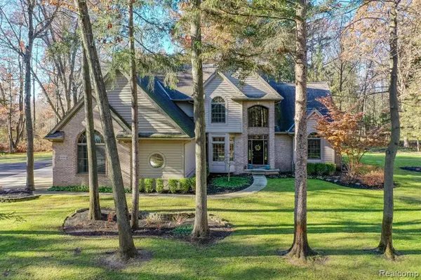 5150 N Milford Road, Highland, MI 48356