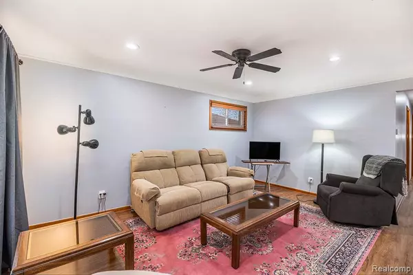 Dearborn Heights, MI 48125,4001 Roosevelt Boulevard