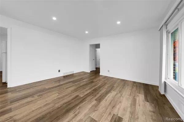 Warren, MI 48092,5061 Buchanan Avenue