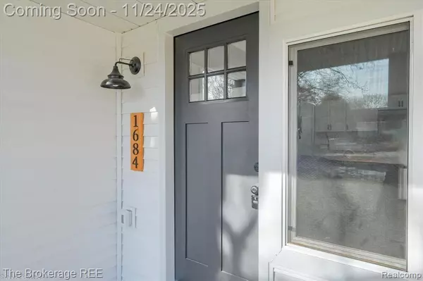 Lapeer, MI 48446,1684 Liberty Street