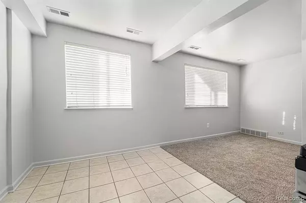 Utica, MI 48317,45210 Keding Street