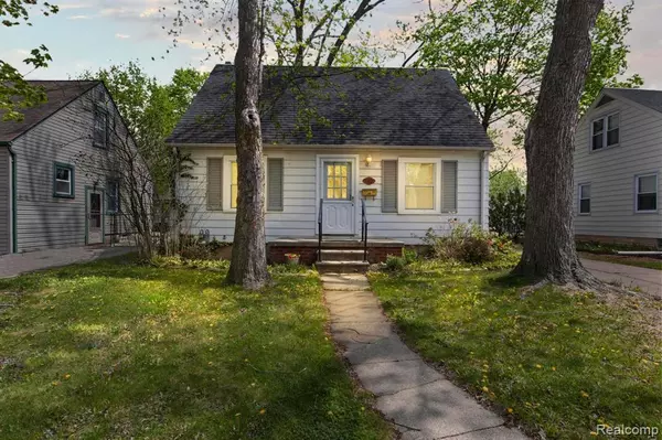 2211 Academy Street, Dearborn, MI 48124