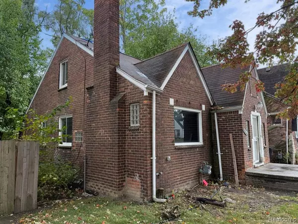 Detroit, MI 48235,16636 Ardmore Street