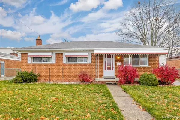 24336 Blackmar Avenue, Warren, MI 48091