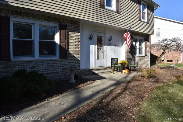 Commerce Twp, MI 48390,1977 Meadow Ridge Drive