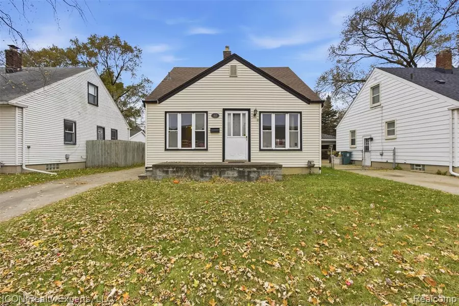 411 N Stephenson Highway, Royal Oak, MI 48067