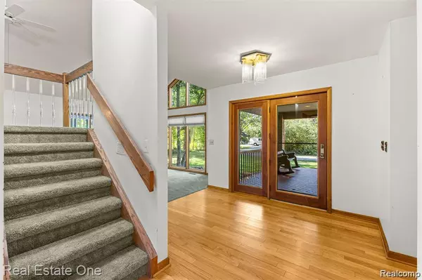 Northville, MI,18990 Beck Road