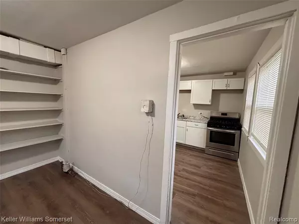 Westland, MI 48186,2307 deerfield court