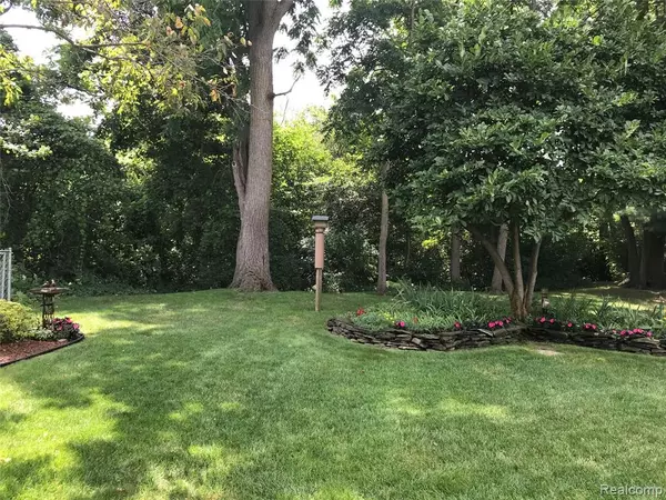 Canton, MI 48188,45289 Rudgate Road