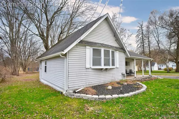 Imlay City, MI 48444,536 N Blacks Corners Road