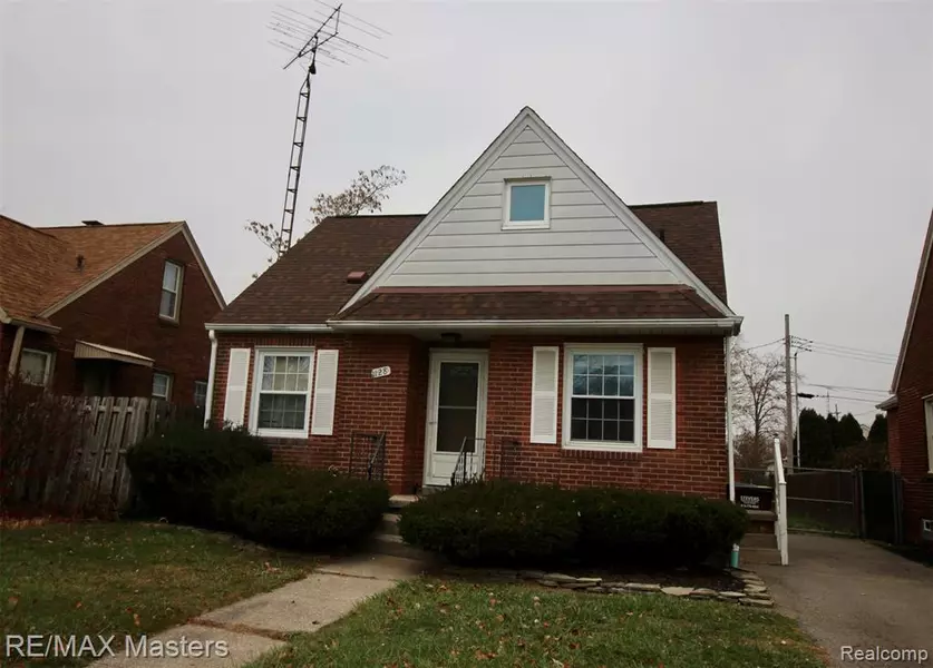 128 Stanford Drive, Monroe, MI 48162