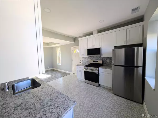 Detroit, MI 48211,7377 Melrose Street