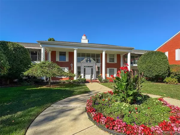 Beverly Hills, MI 48025,19710 W 13 Mile Road