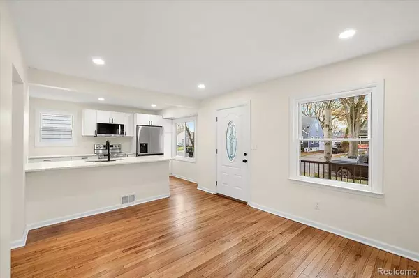 Berkley, MI 48072,1888 Griffith Avenue