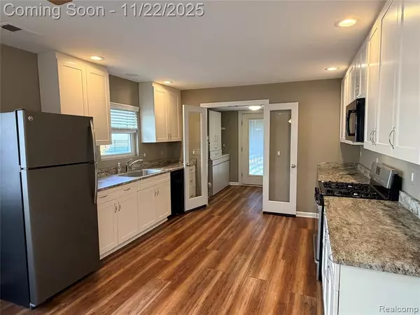 Royal Oak, MI 48073,3320 Harvard Road