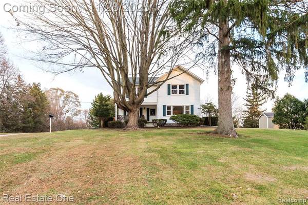 4141 Van Amberg Road, Brighton, MI 48114