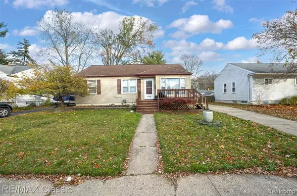 Mount Clemens, MI 48043,1439 Kingsley Street