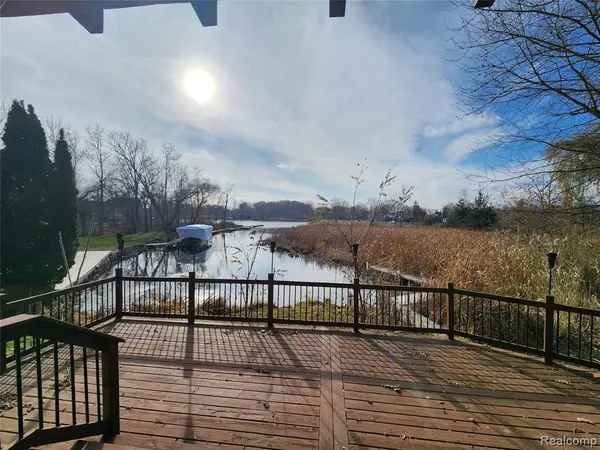 Waterford, MI 48327,4773 Chipman Drive