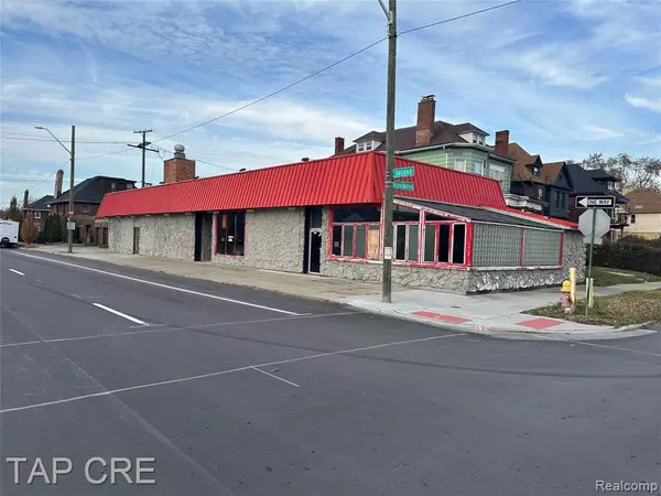 Detroit, MI 48202,8902 Second