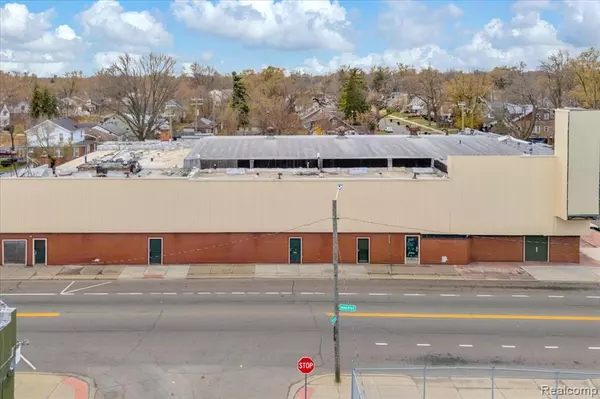 Detroit, MI 48203,1330 E 7 Mile Road