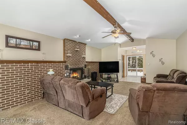 Commerce Twp, MI 48382,3166 Arbutus Street