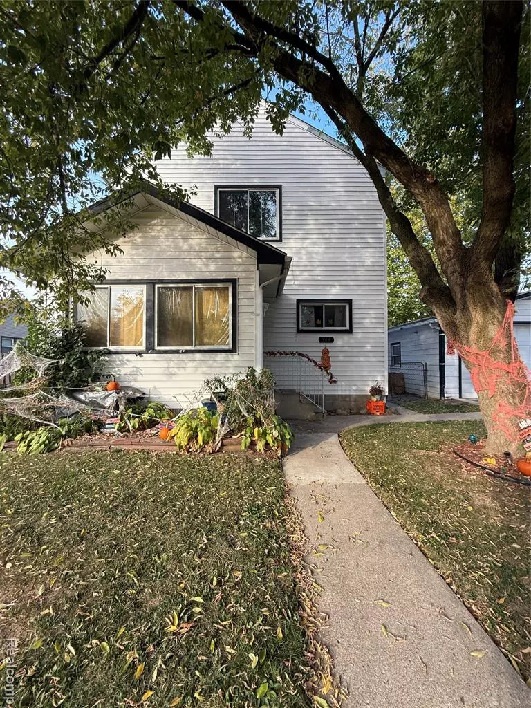 Lincoln Park, MI 48146,764 White Avenue