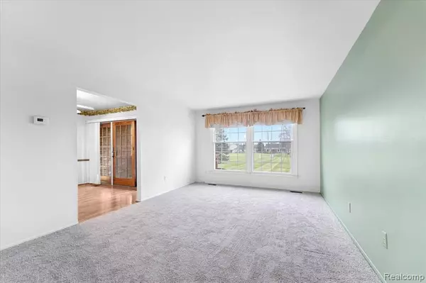 Trenton, MI 48183,4655 Leisure Lane