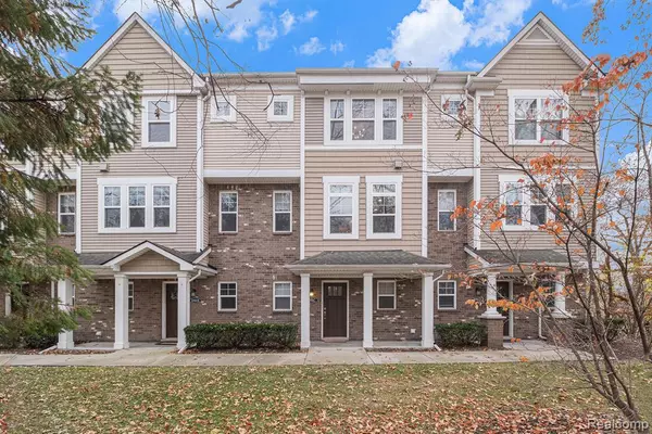 1091 N Sherman Drive, Royal Oak, MI 48067