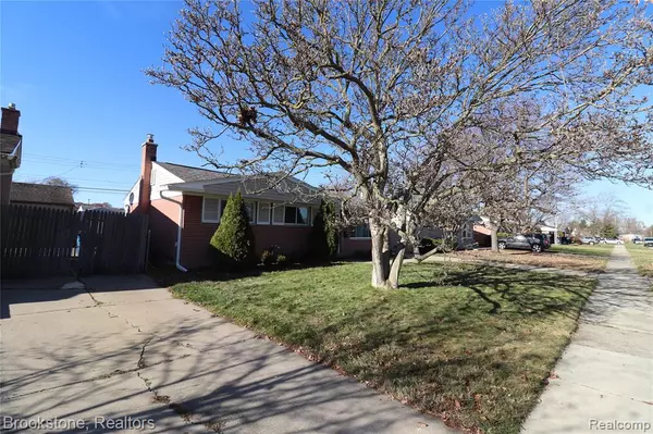 Westland, MI 48186,830 Denice Street