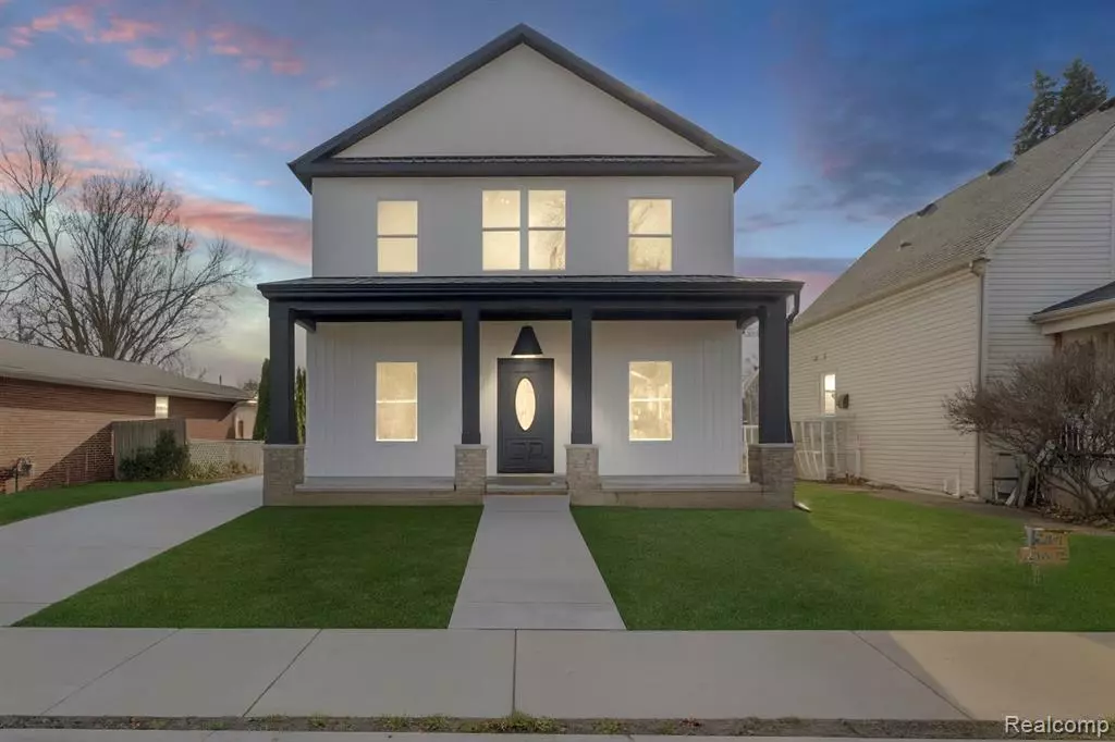 Wyandotte, MI 48192,1017 Elm Street