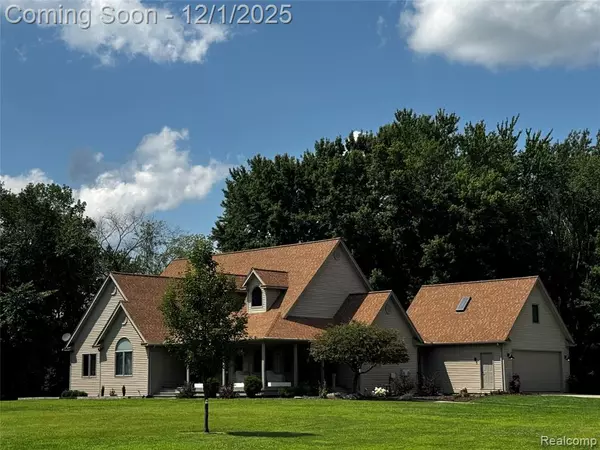 2711 Haines Road, Lapeer, MI 48446