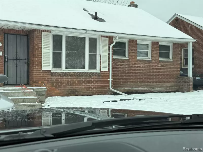 13913 Chatham Street, Detroit, MI 48223