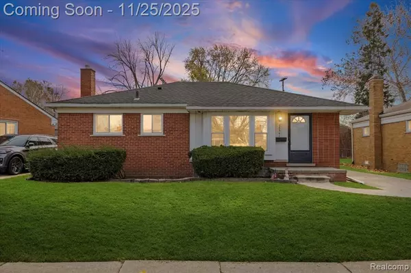 26541 W Davison, Redford, MI 48239